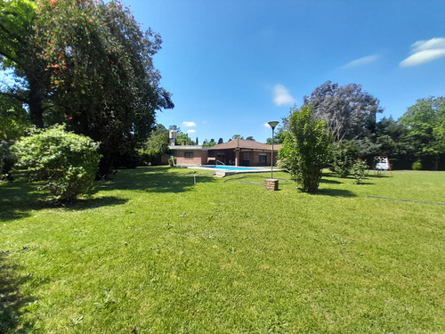 Venta Casa Quinta 3 Amb 2 Lotes Con Piscina