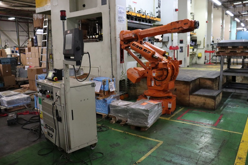 Brazo Robótico Modelo Irb 6400 M97 Abb 6 Ejes (Usado)