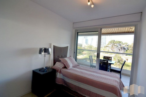 Imagen 15 de 21 de Apartamento En Punta Del Este, Brava