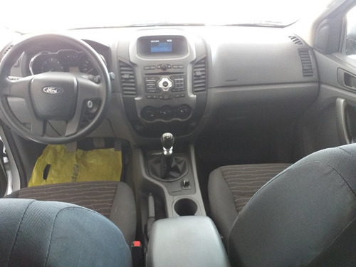 Imagen 10 de 15 de Ford Ranger 3.2 Cd 4x4 Xls Tdci 200cv 2013