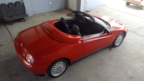 Alfa Romeo Spider 3.0