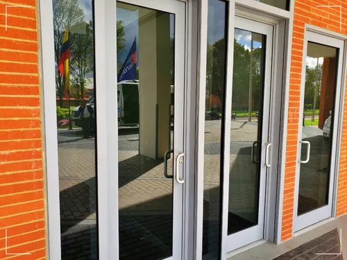Alquiler De Local Para Atm Y Servicios Financieros En Torre Viva 26
