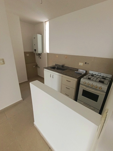 Alto Alberdi Dpto. 1 Dor C / Balcón Frente (50 M. Plaza Jerónimo Del Barco)