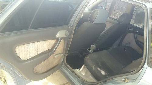 Volkswagen Parati 2000 1.0 16v 5p