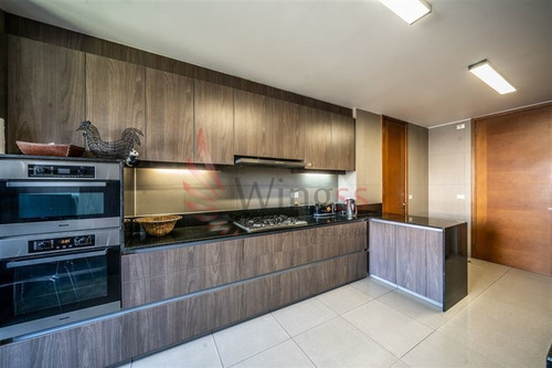 Imagen 20 de 30 de Departamento En Venta De 4 Dormitorios En Vitacura
