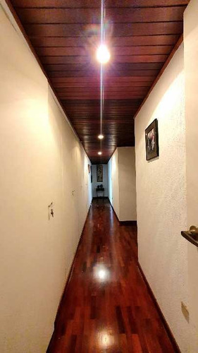 Imagen 9 de 16 de Vendo Apto 275m2 4h+s/3.5b+s/3p Las Mesetas 9818