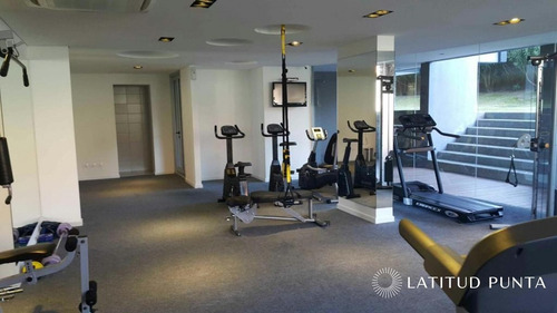 Apartamento En Mansa- Ref: 616