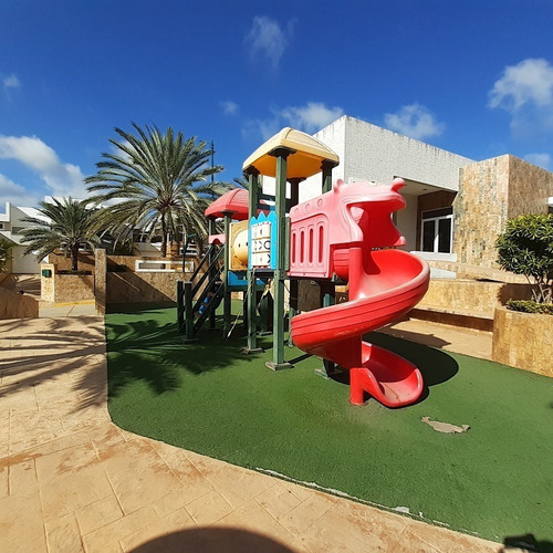 Imagen 13 de 13 de Exclusivo Apartamento Con Hermosa Vista A La Montaña.