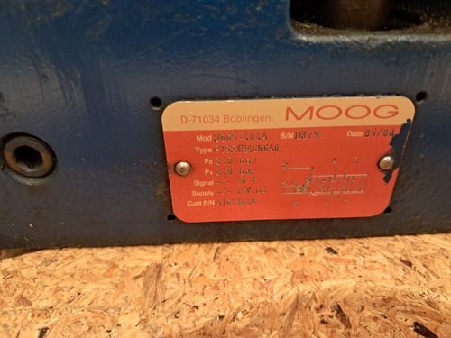 Servo Valvula Moog D665-404a (Usado)