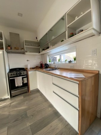 Venta! Ph De 3 Ambientes A M De Av Rivadavia! Ituzaingo Norte