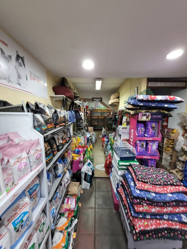 Imagen 9 de 14 de Excelente Local Comercial En Venta - Lote Apto Construcción - Mataderos - Escalada 2211
