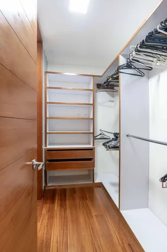 Apartamento En Venta En Los Rosales. Cod V14051