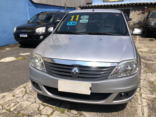 Renault Logan 1.6 Expression Hi-torque 4p