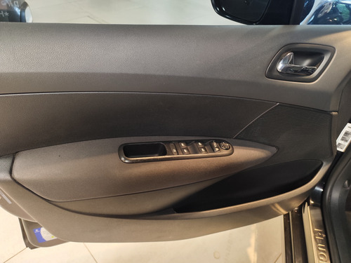 Peugeot 408 1.6 Allure Hdi 115cv