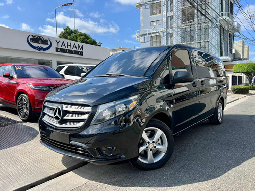 Mercedes Benz Metris Americano