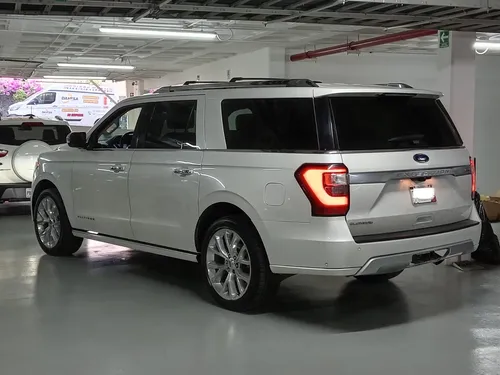 Ford Expedition V6A 5PTS. PLATINUM MAX, TA, 3.5 ECOBOOST, PIEL, QC, DVD, GPS, RA-22, 4X4 5P PLATINUM MAX V6/3.5/BT AUT 4X4