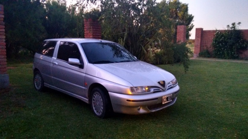 Alfa Romeo 145 1.8 Ts