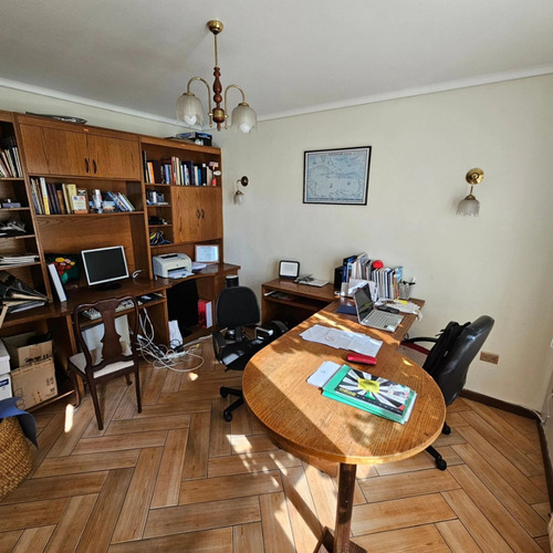 En Venta, Gran Propiedad En Lomas De San Andrés.