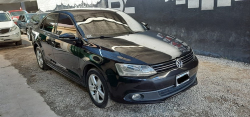 Imagen 6 de 9 de Volkswagen Vento 2.5 Luxury Mt 170hp 2012