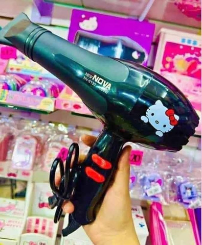Secadora De Cabello Negra Hello Kitty Sanrio Kuromi Portatil Negra