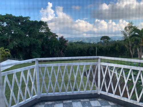 Casa En Venta En La Lagunita