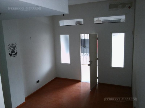 Imagen 3 de 6 de Local Proximo Estacion De Villa Ballester