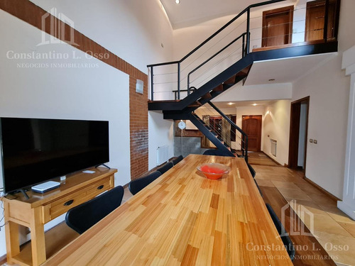 Imagen 1 de 30 de Hermosa Casa En Venta - Valentin Alsina -