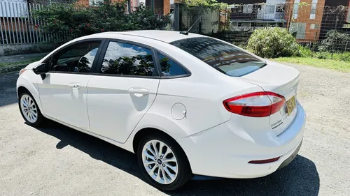 Ford Fiesta 1.6 Sportback Titanium