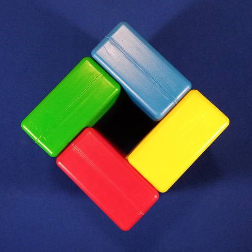 Imagen 2 de 6 de Bloquis Y Cubo Individual 4 Pz Material Didactico - Juguete