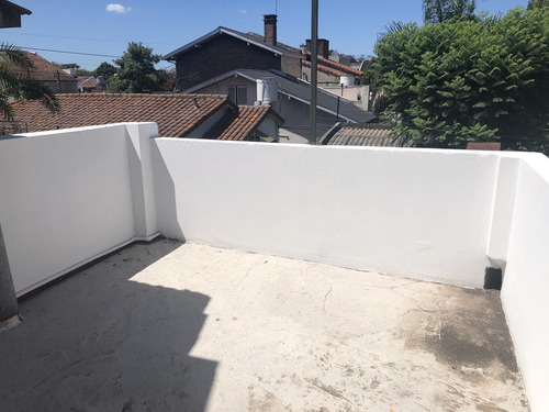 Imagen 23 de 30 de Chalet Clasico Con Local - Castelar Sur - Proximo A Estacion Castelar Y Moron - Venta