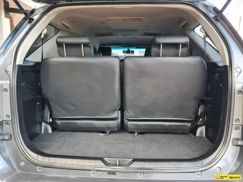 Toyota Fortuner 2.7cc At Aa 4x2 7 Pasajeros