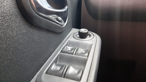 Imagem 15 de 15 de Renault Duster Oroch - 2017 Flex 1.6