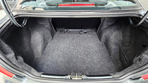 Fiat Siena 1.0 El Flex 4p
