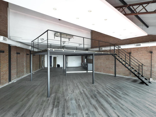 Venta Departamento Tipo Loft En Puerto Madero - Al Frente - 375m2 - Dock Del Sol