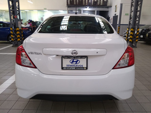 Imagen 5 de 15 de Nissan Versa 2017 1.6 Advance At