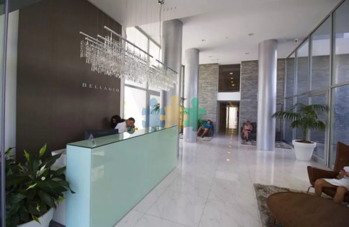 Monoambiente Venta En Torre Con Servicios Piso Alto Sobre Avenida Roosevelt Punta Del Este - Ref : Eqp5992