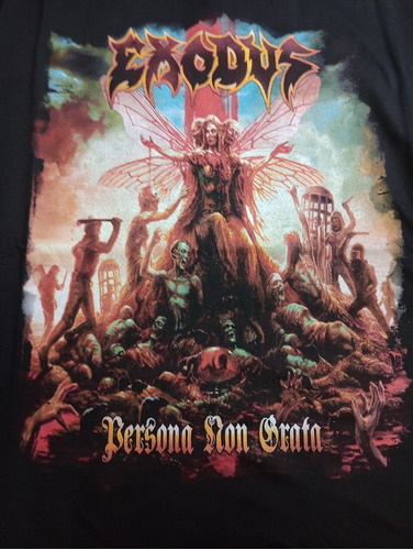 Remera-negra-exodus-persona Non Grata