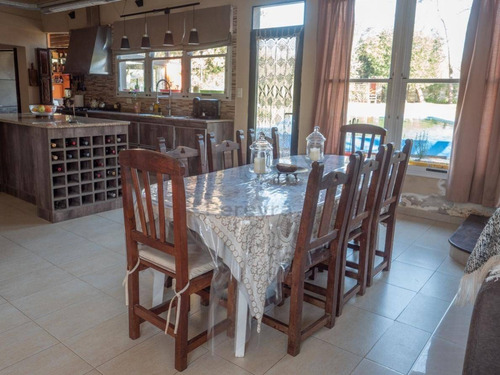 Imagen 12 de 30 de 31 Entre 421 Bis Y 422 Casa De Tres Dormitorios En Venta ,villa Elisa