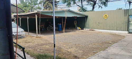 Gran Propiedad A Cuadras Del Centro De Maipu