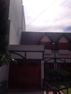 Liniers Nte Duplex 4 Amb C/garaje 3 Baños - Quincho