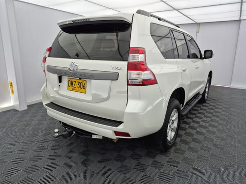 Toyota Prado 2017 4.0 At 