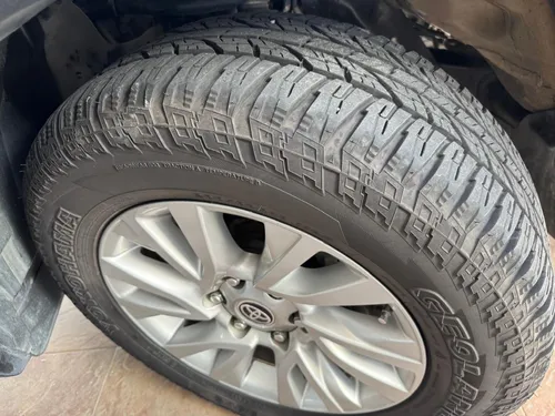 Toyota Fortuner Srv 2.4 Diésel 4x2 At