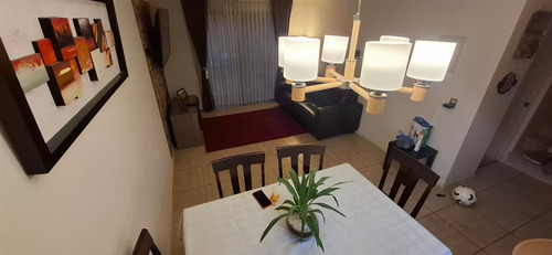 Casa En Arriendo De 3 Dorm 2 Baños. En Puente Alto