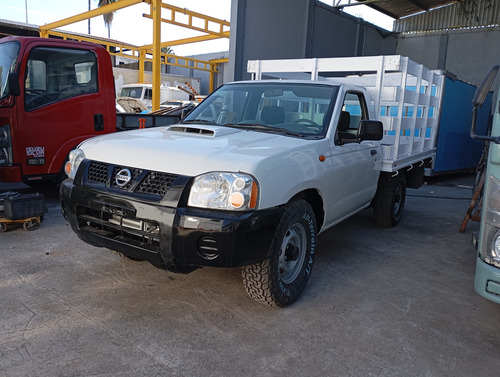 Nissan NP300 2.5 Tdi Chasis Ac 4x2 Mt