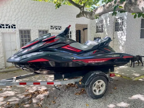 Jet Ski Wave Runner Fix Cruiser Fc 1800 Y Remolque