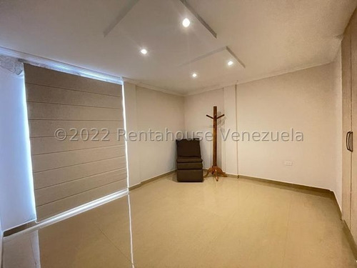 Imagen 13 de 15 de Townhouse Duplex, Acabados Y Construcción De Primera, Con Elegantes Accesorios, (listo Para Habitar). Ubicado En El Conjunto Cerrado Terranova, Cerca Del Sambil Paraguana. #22-10161.