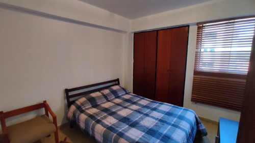 Imagen 8 de 12 de Alquiler De Apartamento En Tazajal 84 Metros A62153