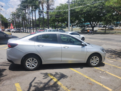 Chevrolet Onix ONIX SEDAN Plus LT 1.0 12V TB Flex Mec.