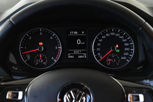 Imagen 15 de 23 de Volkswagen Amarok 3.0 V6 Comfortline 258 Cv 2022 - 3.000km