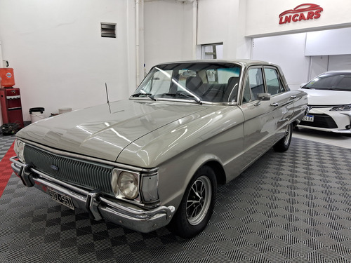 Ford Falcon Lujo